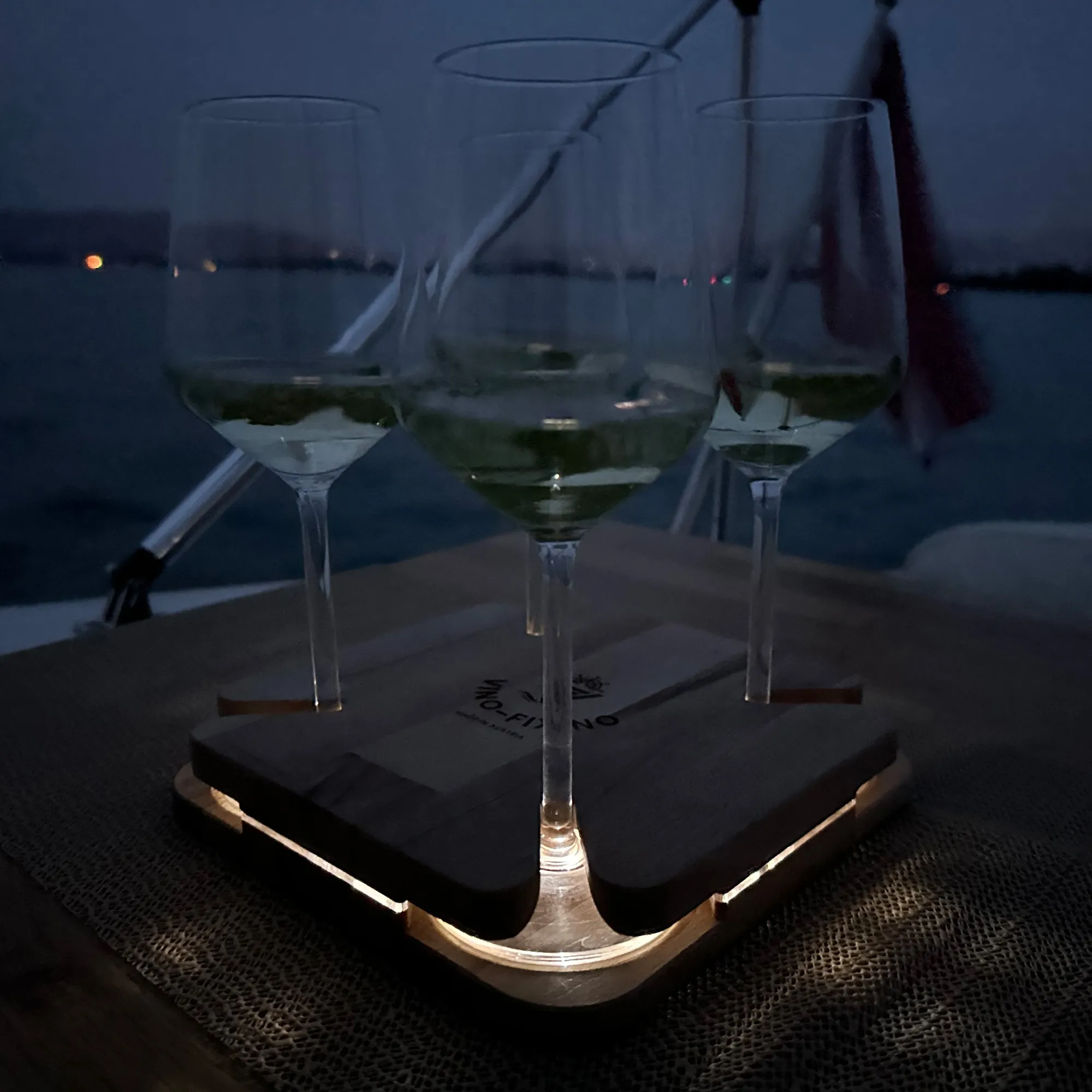 Vino-Fixino Weinglashalter weiße LED