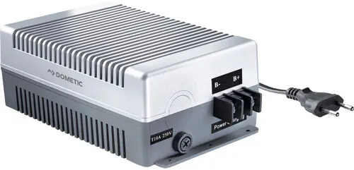 Ladegerät PerfectCharge IU812-DOMETIC